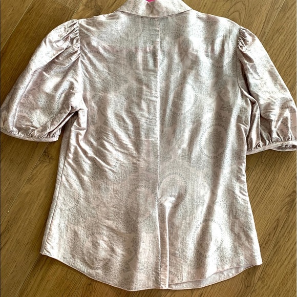 💕HP💕Trina Turk pink paisley print blouse - Picture 3 of 6